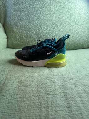 Nike Air Max 270 PS Black Bright Spruce Volt Size 12C AO2372-026